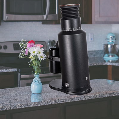 Black Commercial Mill Coffee Grinder 300W Dengan Kinerja Kecepatan Tinggi