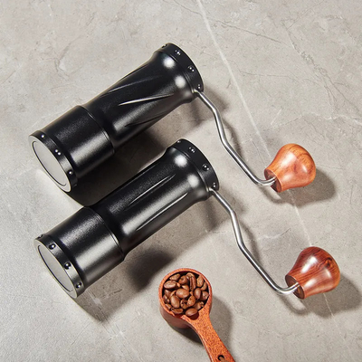 Twill Pola Tangan Stainless Steel / Penggiling Kopi Manual Gagang Kayu Solid