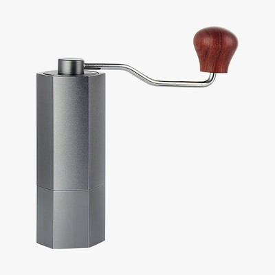 Stainless Steel Penggiling Kopi Manual Perjalanan Luar Ruangan Untuk Hadiah