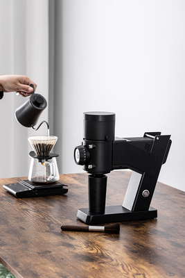 Di Luar Ruangan Penggiling Biji Kopi Isi Ulang BG58 Tuangkan Penggiling Kopi
