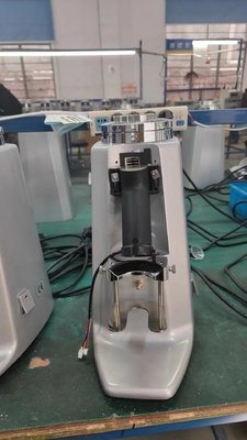65*28*39cm Doserless Coffee Grinder 110V-220V Tegangan Hitam / Putih