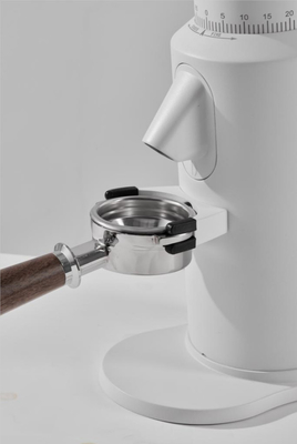 Mesin penggiling kopi hitam putih yang dapat disesuaikan dengan pisau Italmill 800-2000 rolls / rotasi menit